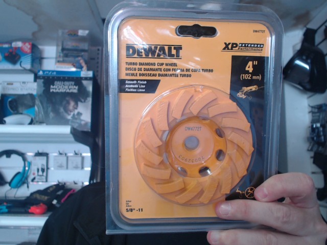 Meule boisseau diamant� turbo