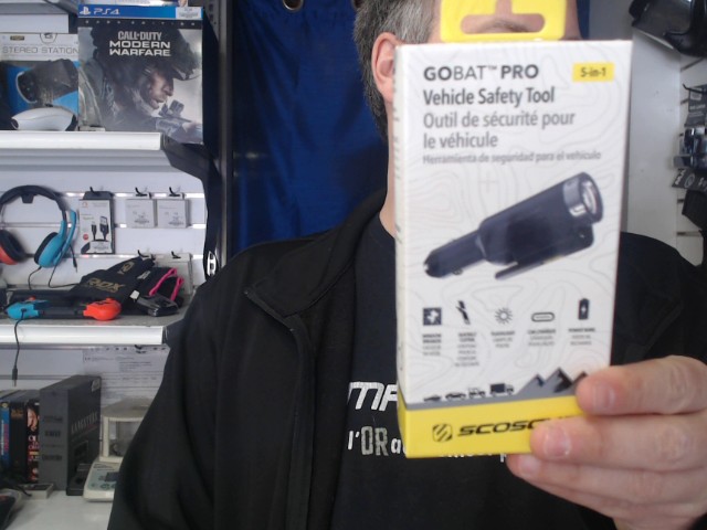 Outil de securite pour le vehicule