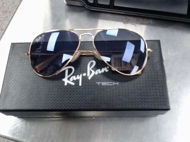 Rayban rb3025 aviatior