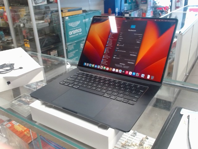 15-inch macbook air m2 512gb 2023