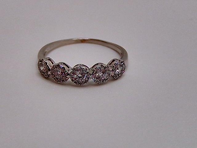 BAGUE EN OR 14KT AVEC DIAMANTS