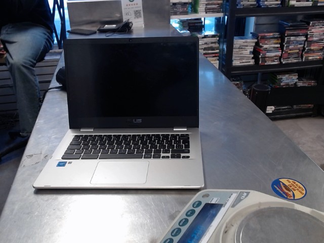 Asus chrome book with charger