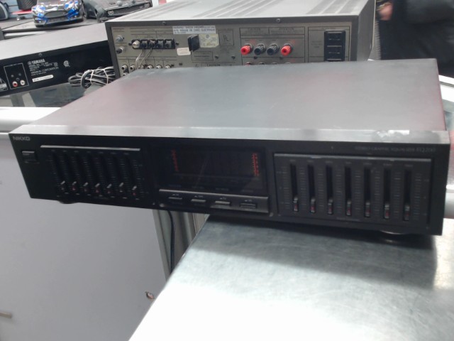 Stereo graphique equalizer