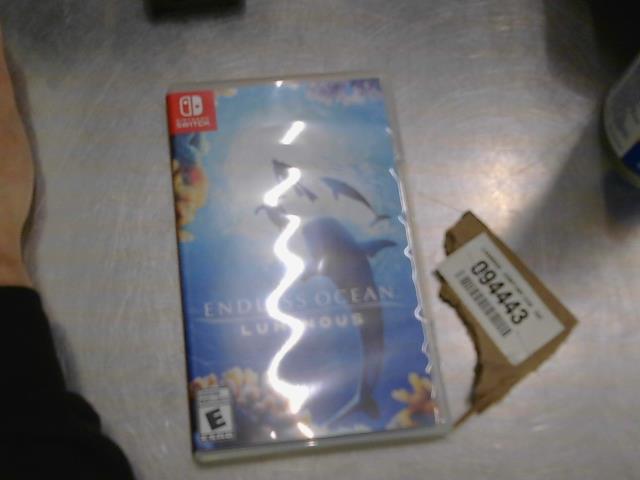 Endless ocean luminous