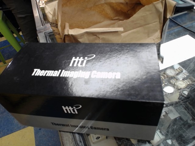 Camera thermique avec boite