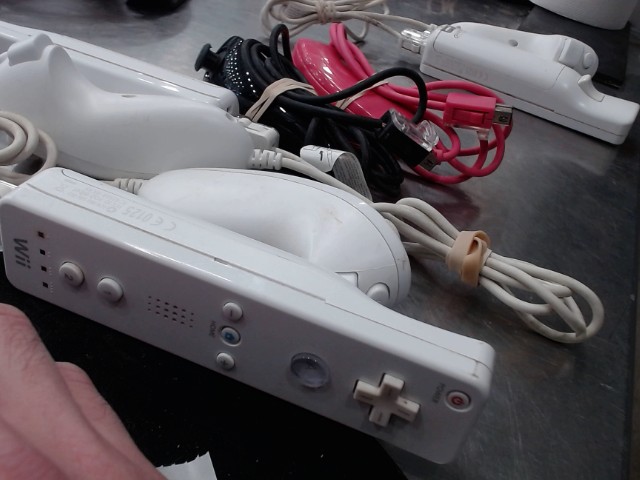 Manette de wii avec joycon