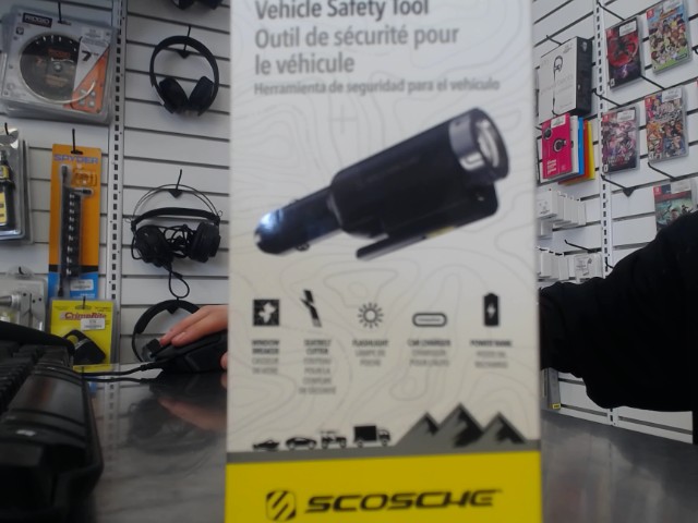 Outil de s�curit� pour v�hicule