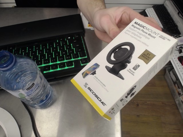 Magnetic phone mount