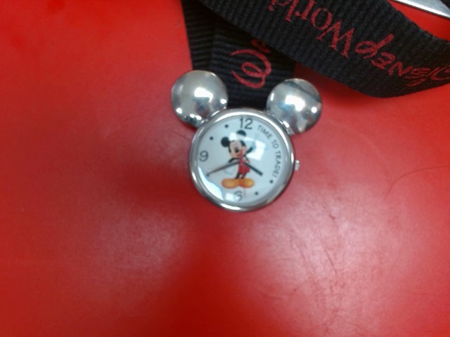 Montre mickey mouse