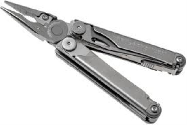 Leatherman wave multitool