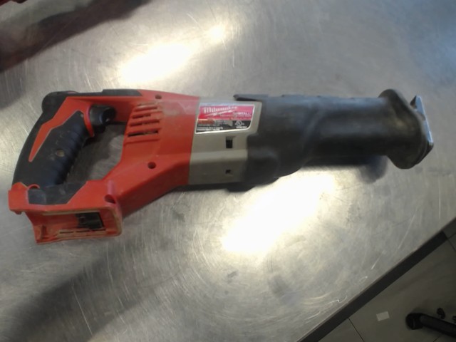 Sawzall milwaukee (outil seul)