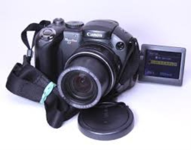 Camera canon dans sac noir personnel