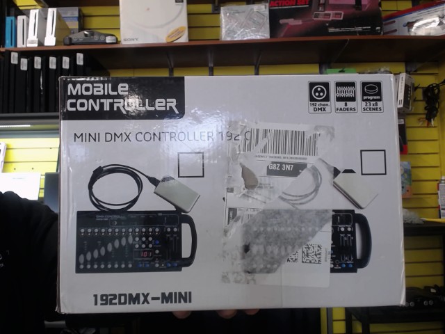 Contr�leur de lumi�res 192 channels