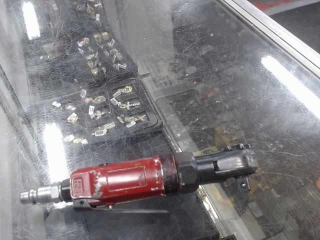 Ratchet a air no acc