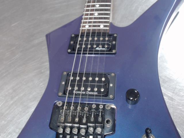 Guitare electrique+case dur