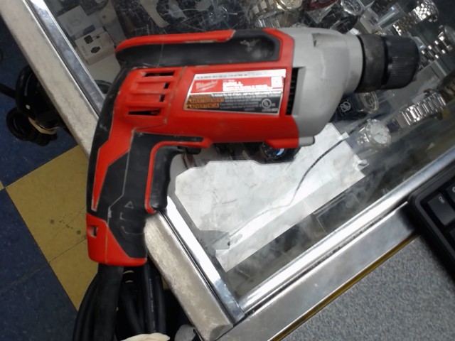 3/8 10 mm drill milwaukee filaire