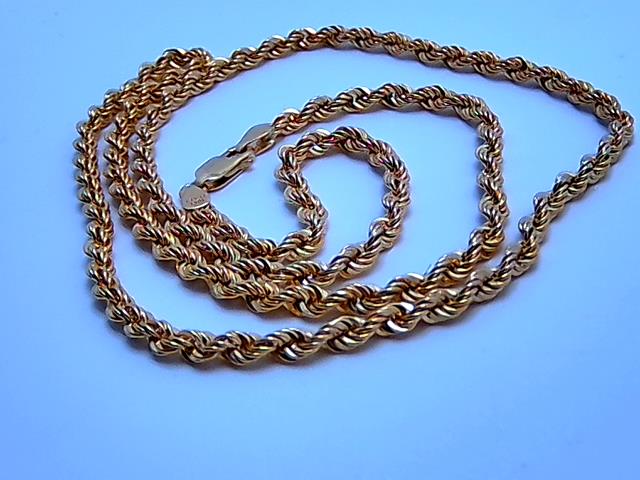 CHAINE TORSADE EN OR 10KT