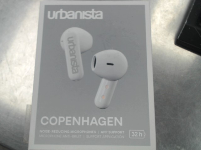 Urbanista brand new earphones