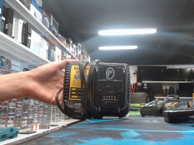 Chargeur dewalt