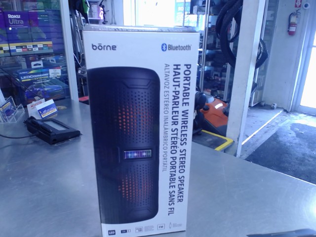 Speaker bluetooth an boite