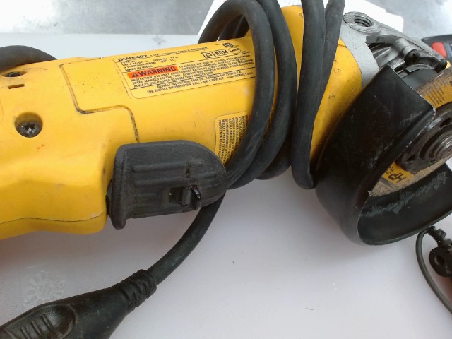 Grinder dewalt a fil