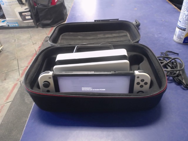 Console +accessoires