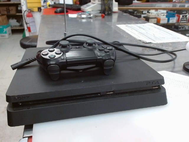 Ps4 slim 1tb + manette + fils