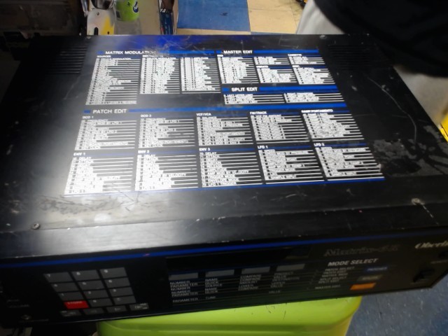 Rackmount synthesizer