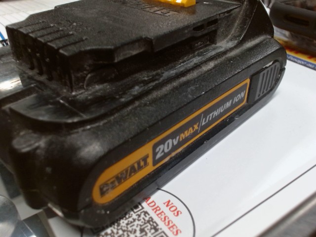 Battery 1.5ah dewalt 20v