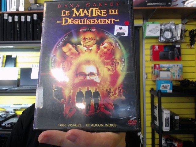 Le maitre du deguisement