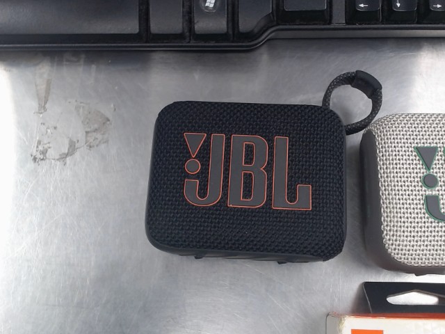 Jbl go 4 noir bonne etat