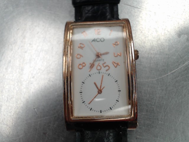 Montre stainless rose dor�e