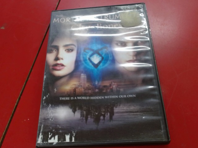 The mortal instruments city of bones