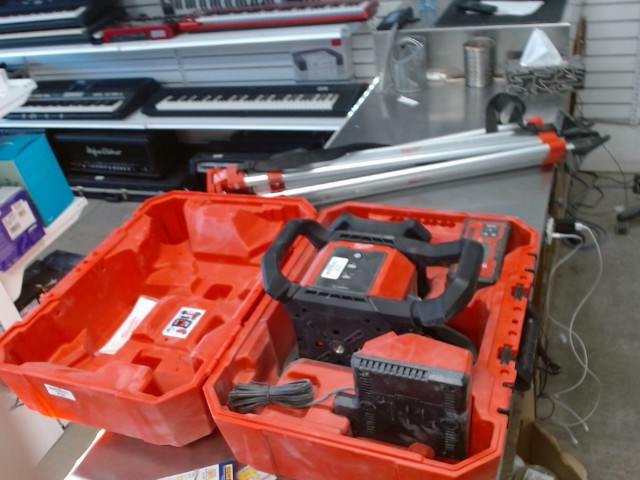 Milwaukee m18 red exterior laser w recei