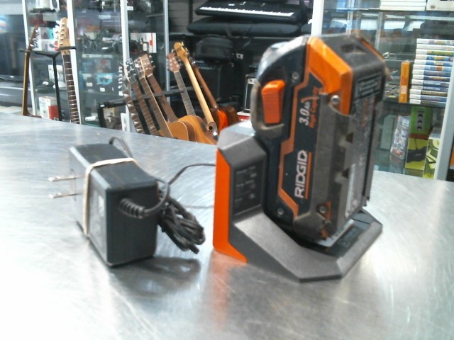 Batterie 3ah ridgid avec chargeur