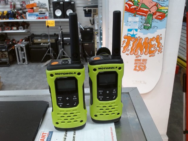 Paire de walkie talkie