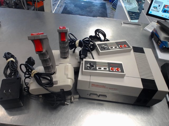 Console nintendo avec plusieurs acc