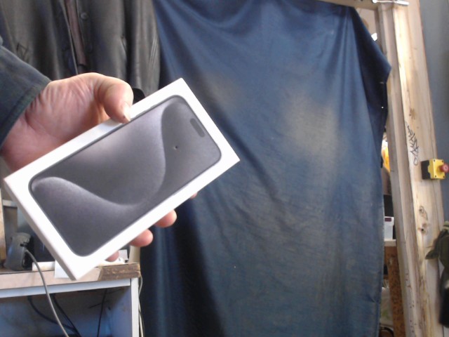 A     iphone 15 pro max 256 in box 36963