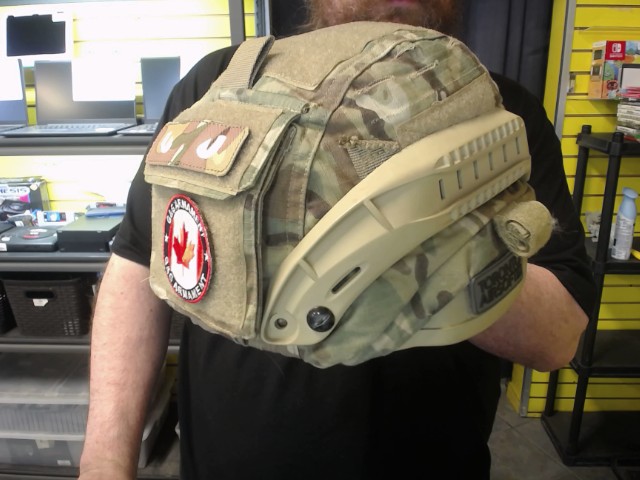 Casque tactic airsoft +gant+masque