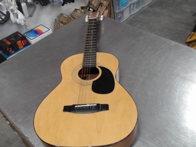 Guitare acoustic junior
