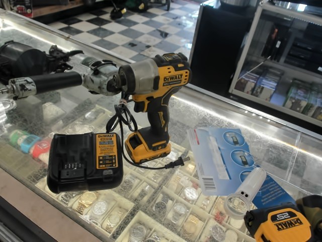 Mini impact+2batt+char