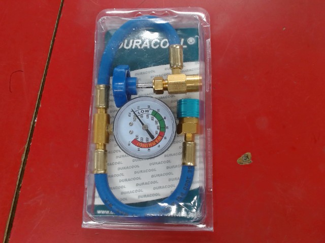 Tuyau de recharge avec manometre neuf