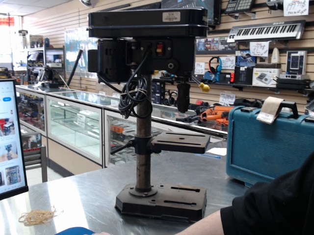 Mastercraft 8'' drill press