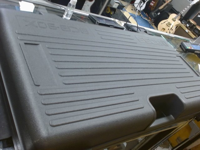 Pedal board casepowered uitar effect