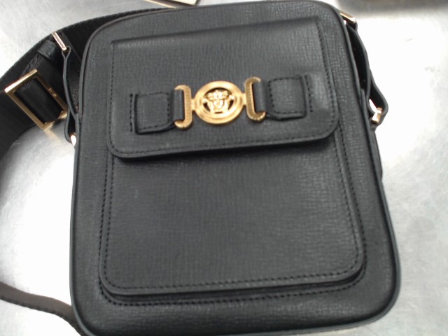 Vertical crossbody goat leather