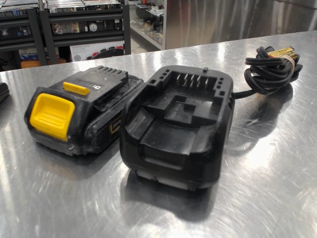 Chargeur et batterie dewalt