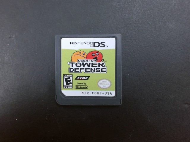 Desk top tower defense