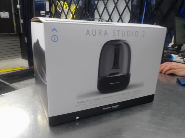 Speaker harman kardon aura studio 2