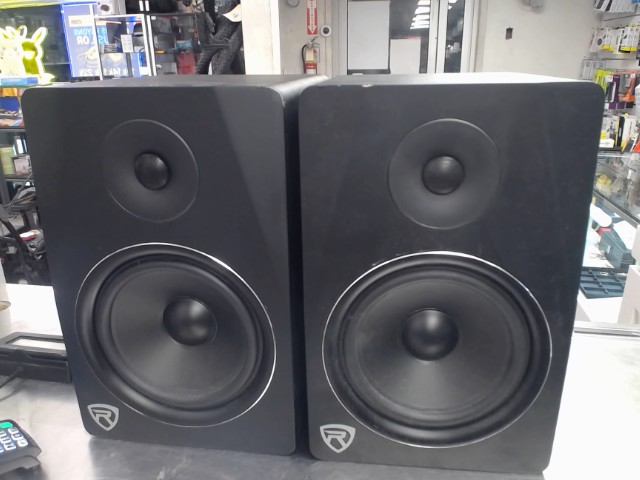 Paire de studio monitors rockville dpm8