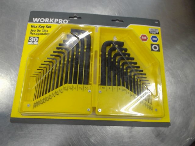 Polaroide+case+manuel